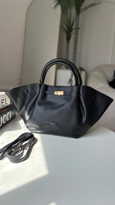 شنطة الهبة - DeMellier / الترند